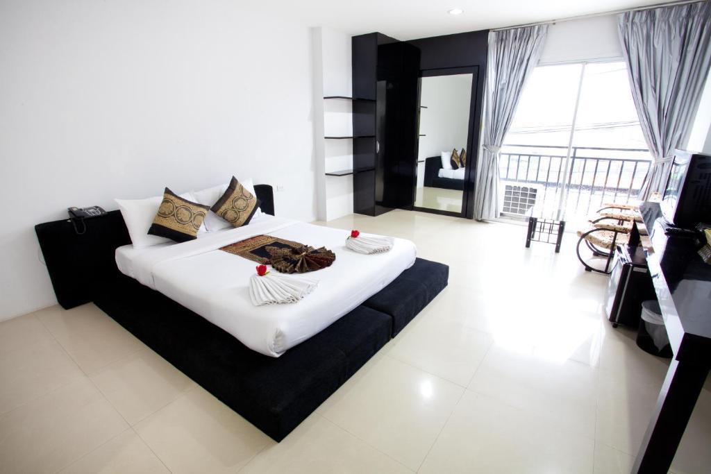 Lars-Lita Residence Patong Bilik gambar