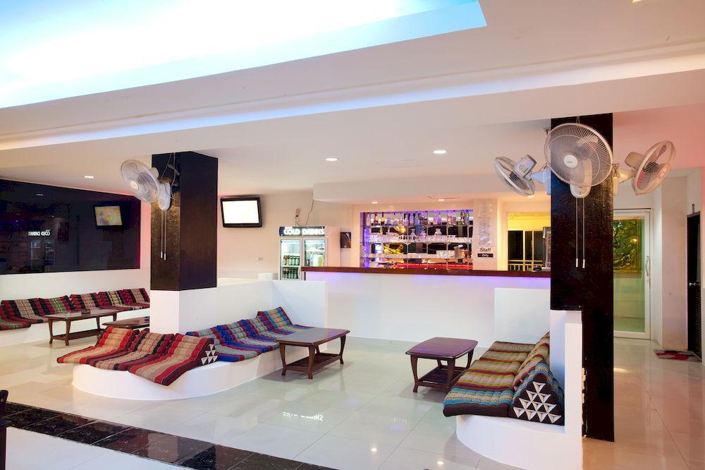 Lars-Lita Residence Patong Luaran gambar