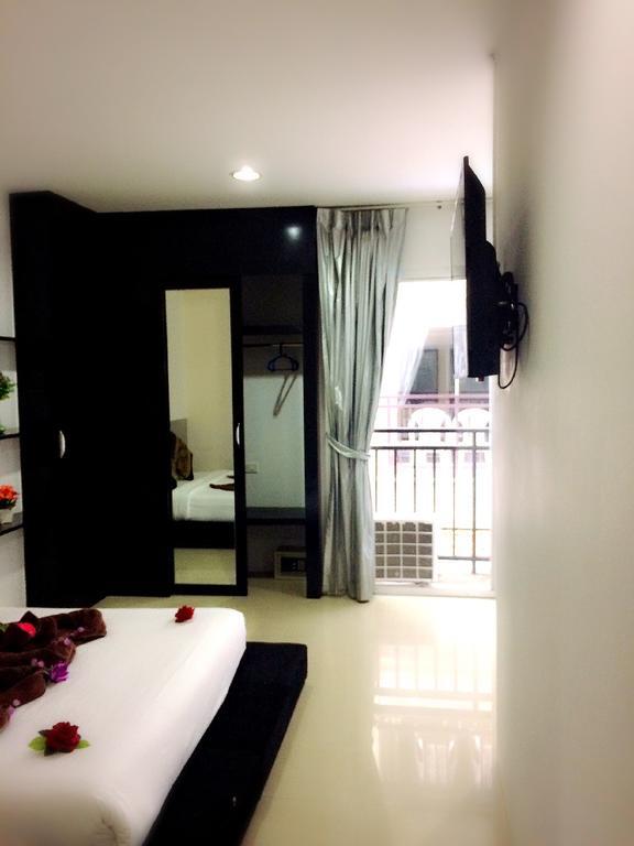 Lars-Lita Residence Patong Luaran gambar