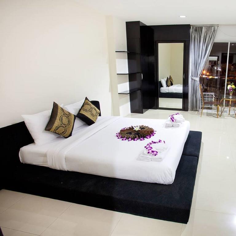 Lars-Lita Residence Patong Luaran gambar
